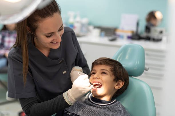 Best Urgent Tooth Repair  in Austintown, OH