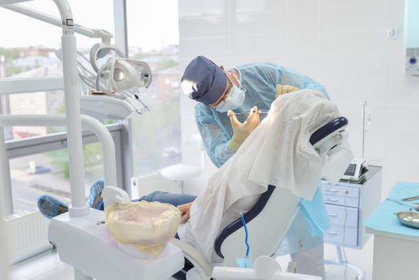 Best Dentist Open Late Near Me  in Austintown, OH